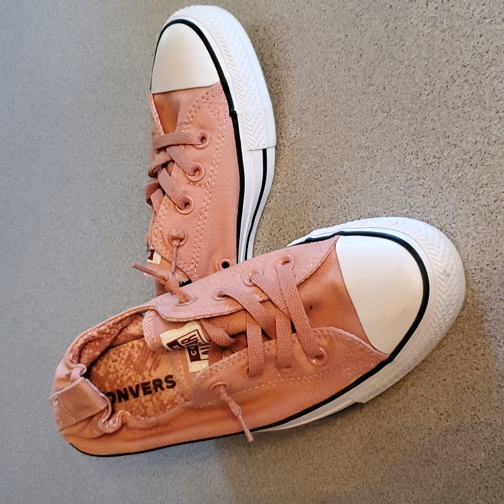 Chuck Taylor Converse shoreline slip on shoes